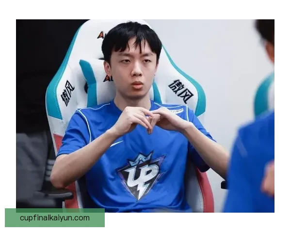 兰斯在新赛季中场控制力逐渐增强，表现稳健值得关注。